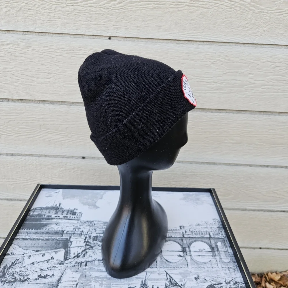 True Religion black logo patch beanie unisex